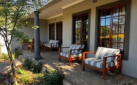 Paarl Crystal Family Home